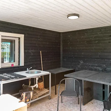 Four-bedroom With A Fireplace 01 Σπίτι διακοπών *