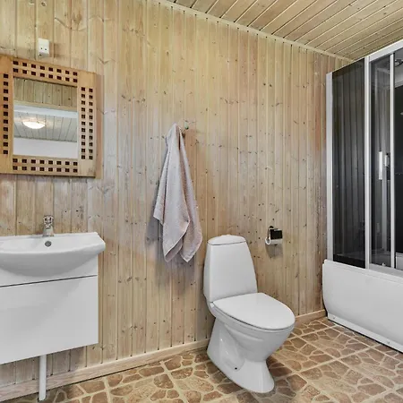 Four-bedroom With A Fireplace 01 Σπίτι διακοπών