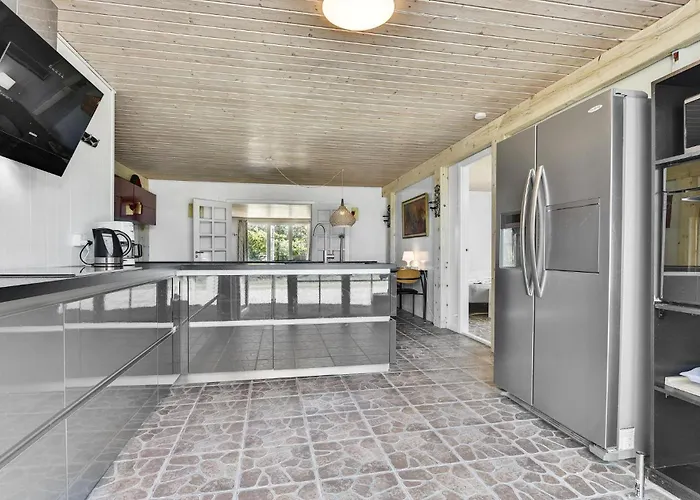 Four-bedroom With A Fireplace 01 Prázdninový dům *