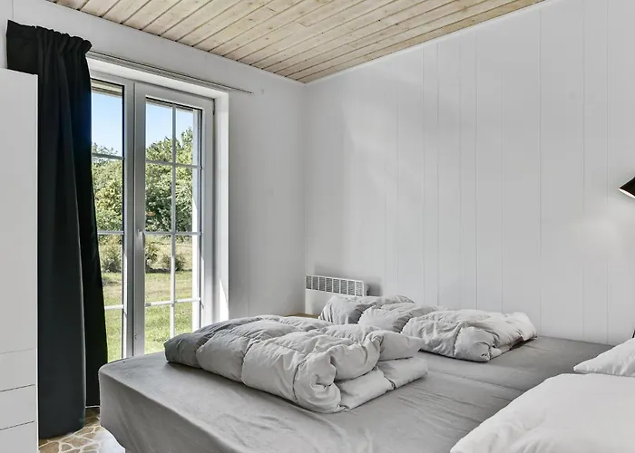 Four-bedroom With A Fireplace 01 *